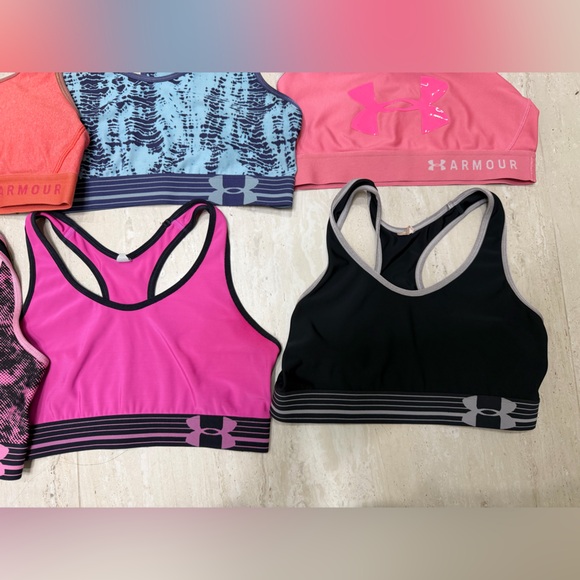 Under Armour Vibrant Sports Bra Collection - Picture 4 of 6